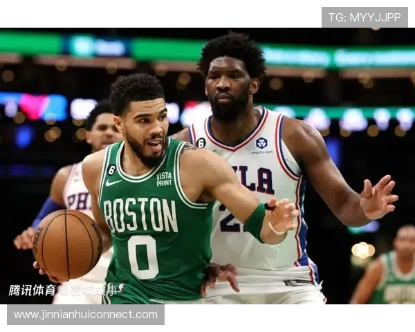 焦点对决再掀高潮联赛争冠格局生变球星伤愈回归引爆全场期待热议